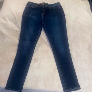 America. Rag Size 11 Skinny Jeans